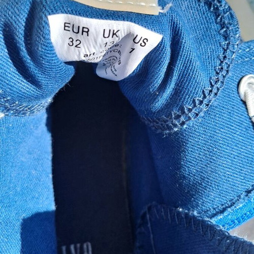 GAP sneakers size 32 like new, white and blue boys' shoes