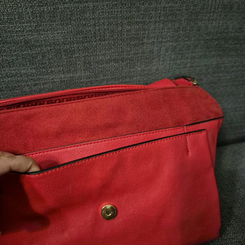 Caprisa women's shoulder bag new, red