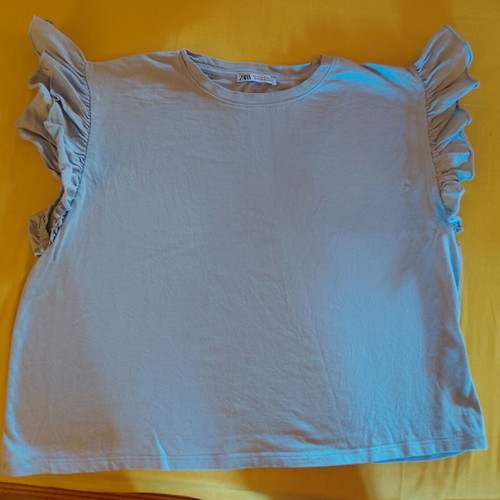 Zara green linen top with ruffles medium, like new