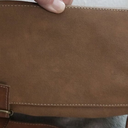 Thiros backpack in brown color like new