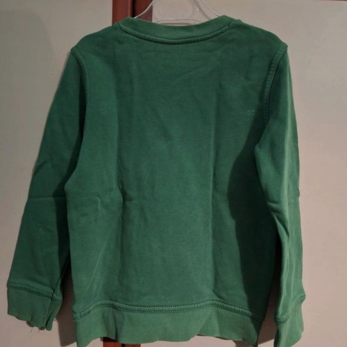S.Oliver green sweatshirt for boy 5 years like new