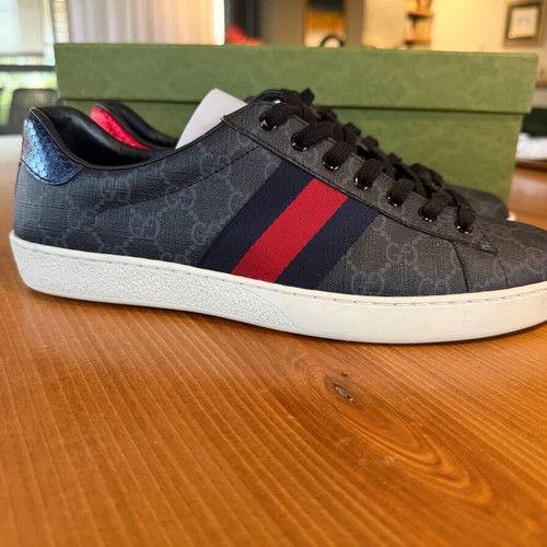 Gucci Ace sneakers used, black with blue and red details