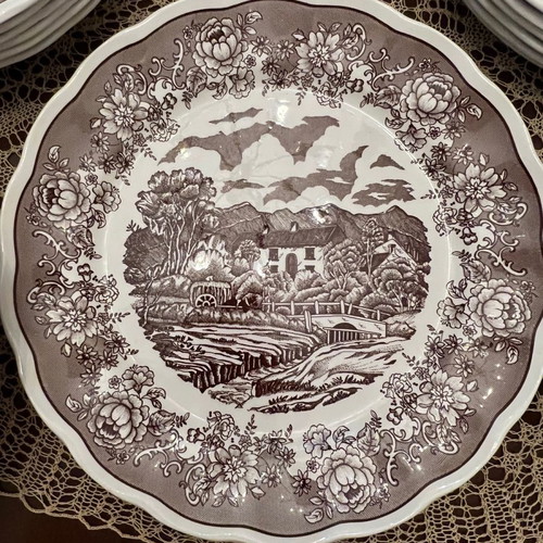 Swiss Landscape 282 dish set used, 6+6+8+2+1 pieces