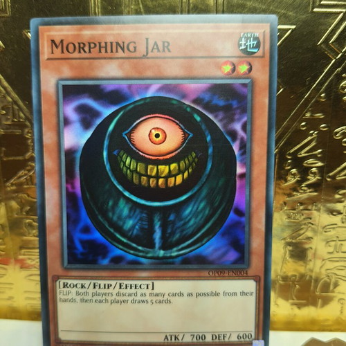 Morphing Jar Yu-Gi-Oh! card