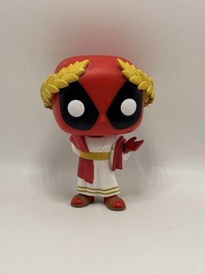 Funko Marvel Deadpool 30th Roman Senator Pop! Vinyl фигура употребявана