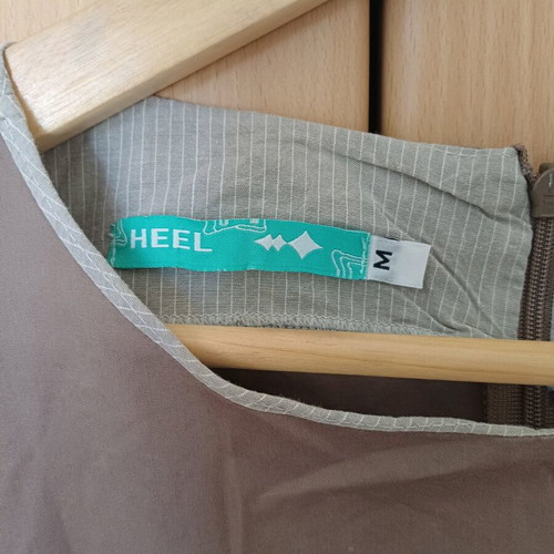 Heel dress short like new, beige