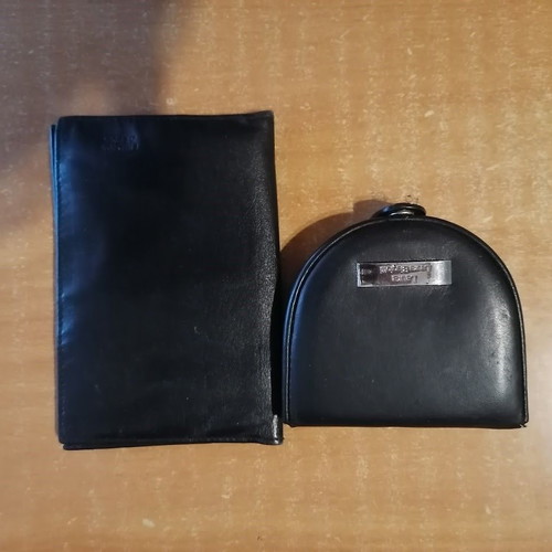 Laura Biagiotti vintage leather coin purse and cardholder set like new, black