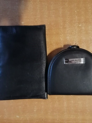 Laura Biagiotti vintage leather coin purse and cardholder set like new, black