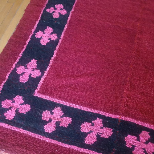 Handmade rug used 160 x 200