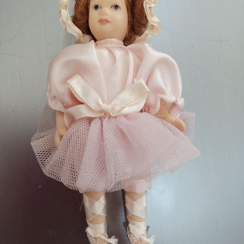 Porcelain ballerina doll used, collectible, height 15 cm