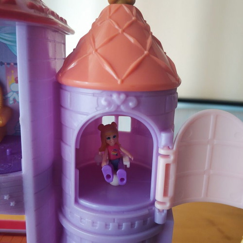 Mattel Polly Pocket Rainbow Amusement Park playset