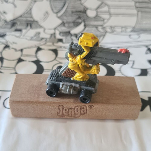 Gun Runner Skateboard Mania figure used