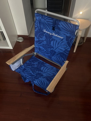 Tommy Bahama Beach Chair new