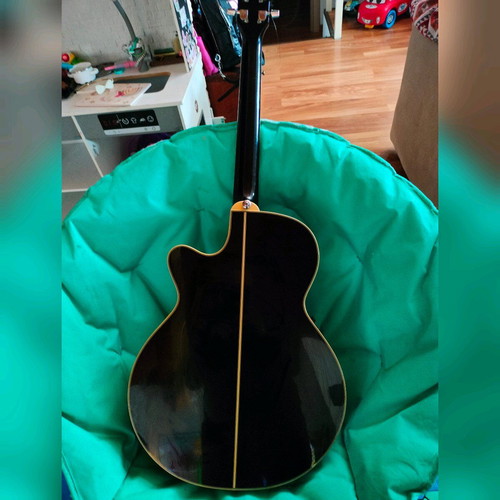 Ibanez electro-acoustic guitar like new with case
