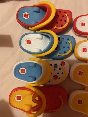 Keychains like new, multicolored