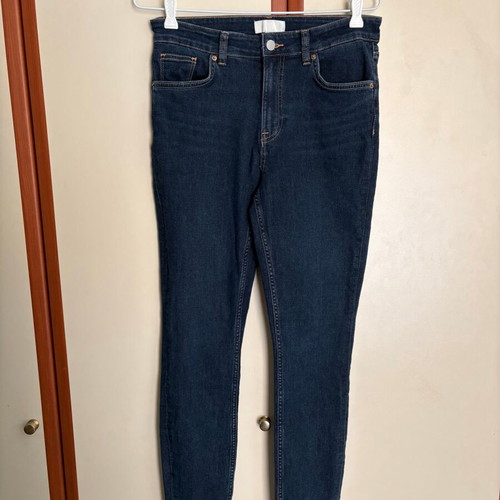 Jean H&M women's size 40, like new, dark blue high waist straight