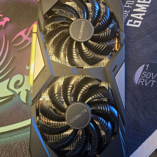 Nvidia GTX 1660 SUPER 6GB Gigabyte graphics card like new