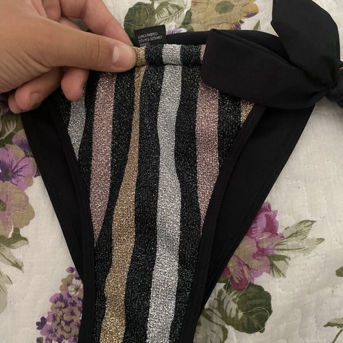 Med women's bikini bottom new, black striped