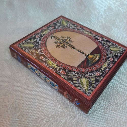 Prayer image used, 9.5x8.5cm, hard cardboard