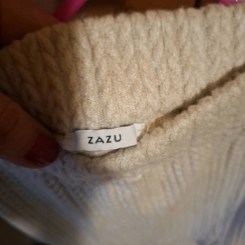 Zazu knitted set like new, beige mini skirt and top
