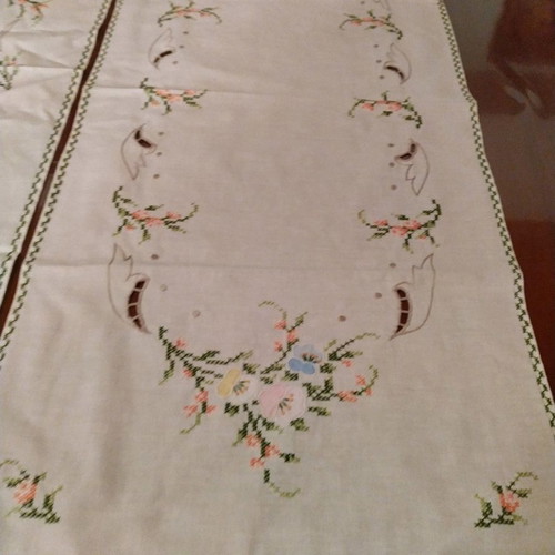 Handmade set of 6+3 table runners used