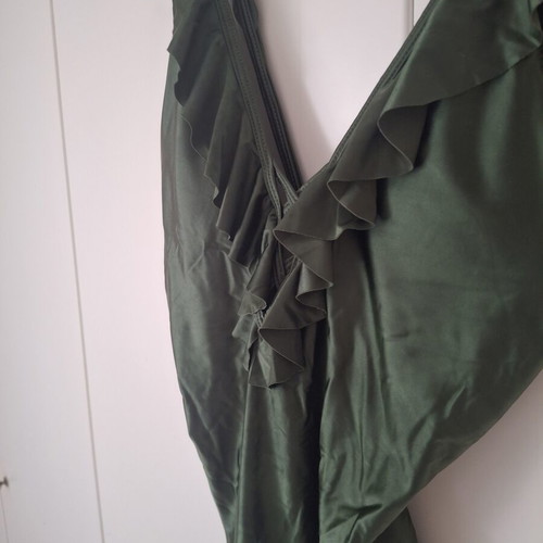 Anel swimsuit large like new