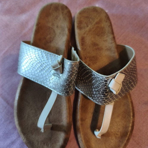 Flat silver sandals, size 36, soft sole