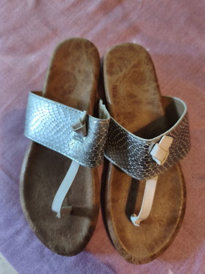 Flat silver sandals, size 36, soft sole