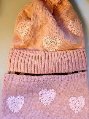 Girls' hat and neck warmer set pink with hearts new