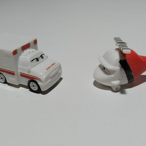 Zaini Egg Surprise Toys collectible figures like new, Cars Toons & Toy Story set