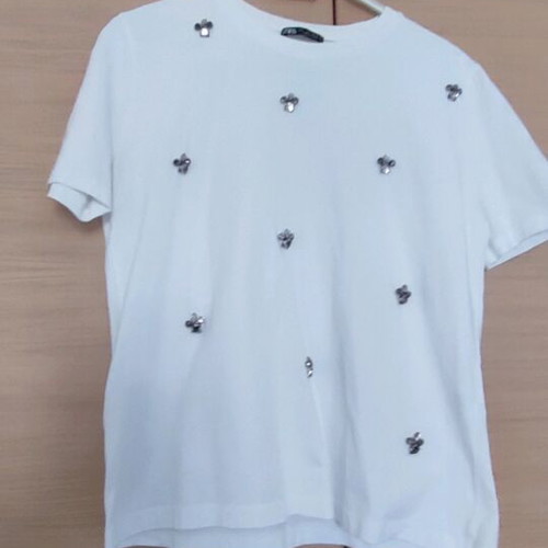 Zara blouse with jewel details white like new, sizes S and M