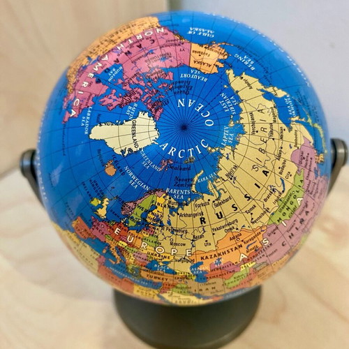 Mini globe like new