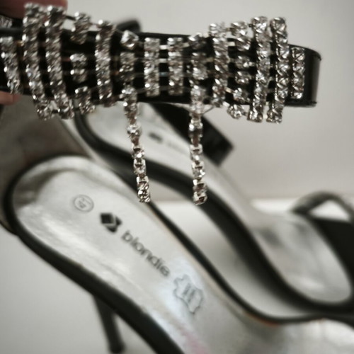 Sandals with rhinestones size 41 like new, black and silver