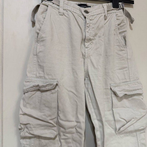 Cargo pants used beige color Stradivarius