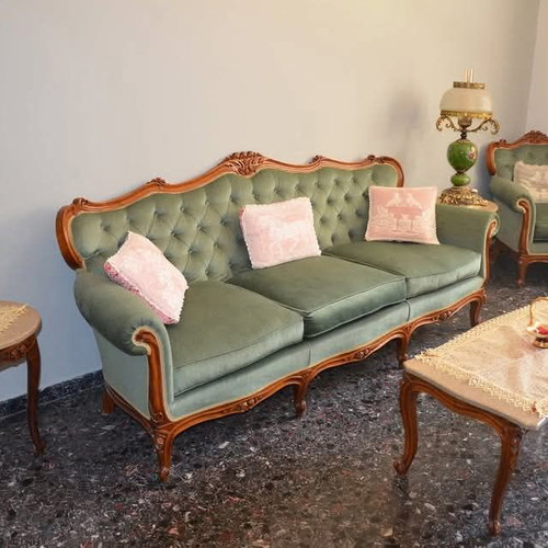 Large sofa new with 3 armchairs and lamp