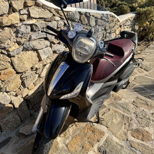 Beverly Piagio 350 SP used, 90,000km, excellent condition