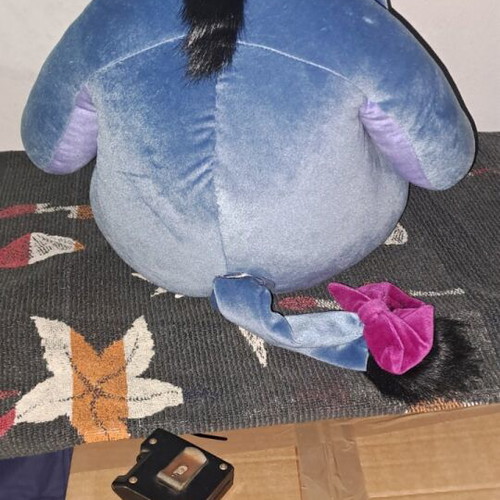 Stuffed toy Eeyore like new, authentic Disney product 20 cm tall