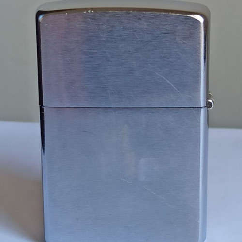 Zippo vintage lighter used, classic E 2000 XVI