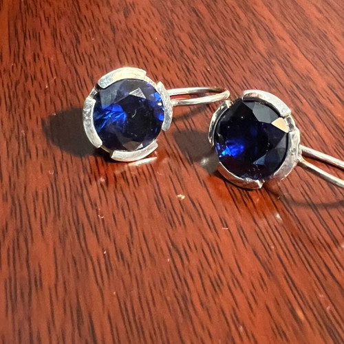 Thomas Sabo silver earrings like new, dark blue