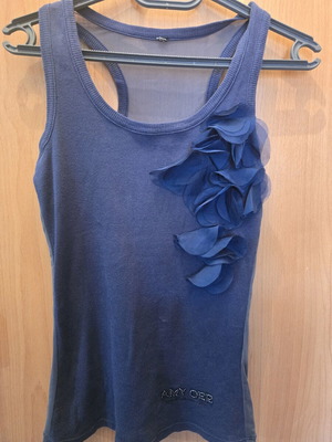 Amy Gee sleeveless top medium like new, dark blue with floral tulle design
