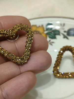 Heart Shaped Sparkling Earrings New Brass With Rhinestones