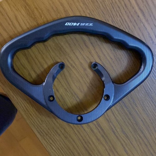 Tank grab bar like new for ZZR 1400 tank cap