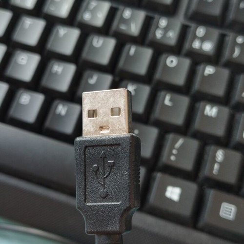 Selecline keyboard with USB