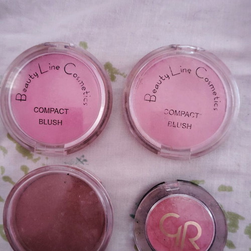 Blush pack of 4 like new, Beauty Line and GR