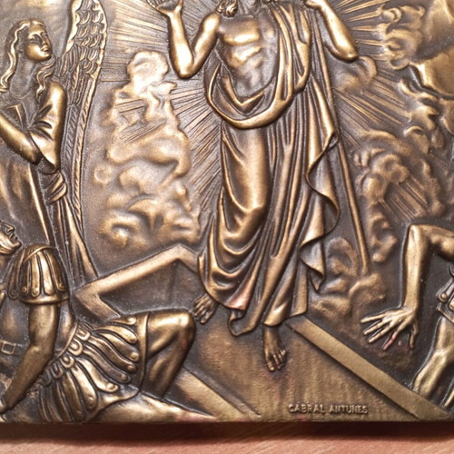 Bronze medal used with depiction of the Resurrection of Jesus Christ