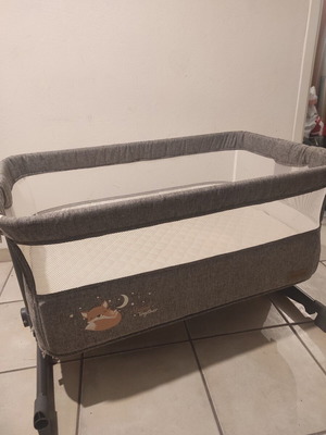 Λίκνο σαν καινούργιο με στρώμα 90x55x80 εκ. ρυθμιζόμενο ύψος