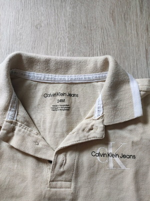 Calvin Klein κοντομάνικο μπεζ 2 ετών σαν καινούργιο