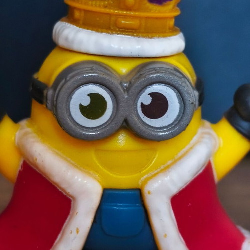 2019 King Bob The Rise of Gru McDonald's figure