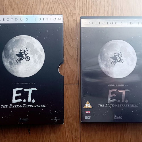 E.T. The Extra Terrestrial DVD used, 3 discs, no Greek subtitles
