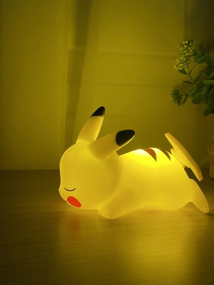 Pokemon Pikachu нощна лампа употребявана